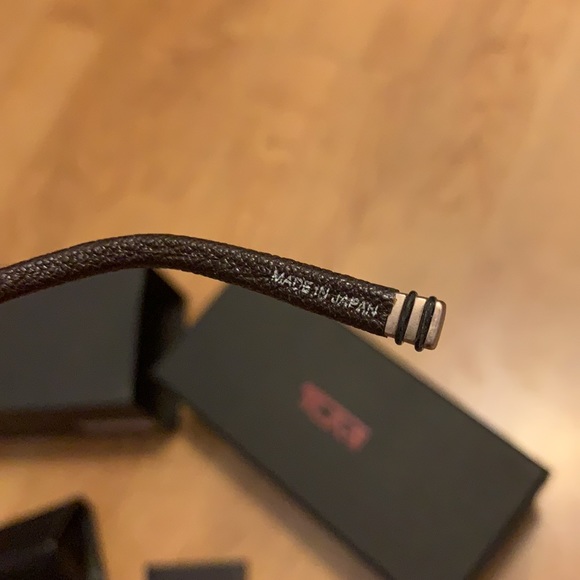 Tumi Newport Polarized Sunglasses Zeiss Lenses - Picture 9 of 10